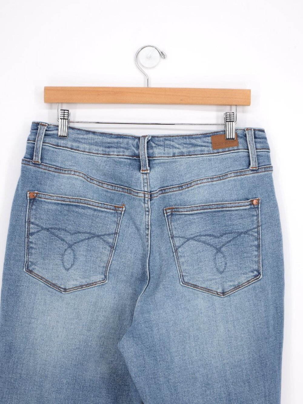JUDY BLUE Midrise Raw Hem Bootcut Jeans Size 14W - Picture 5 of 10